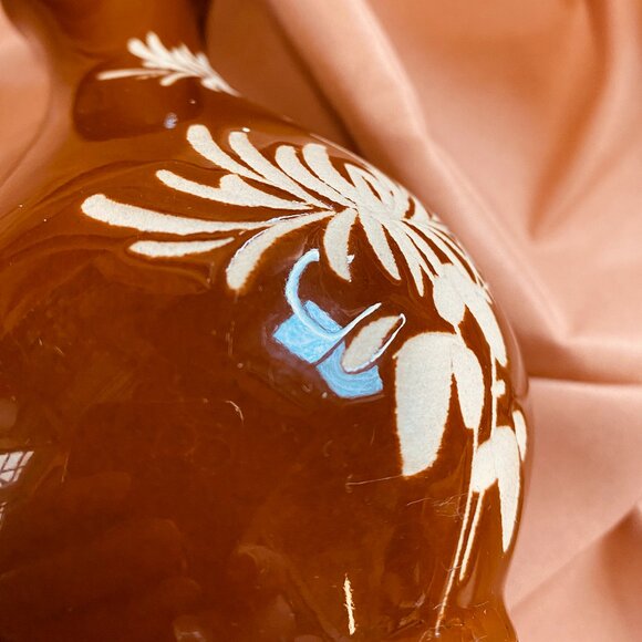 Vintage Small Brown Glazed Ceramic Vase with Carved White Floral Decoration - Picture 6 of 8